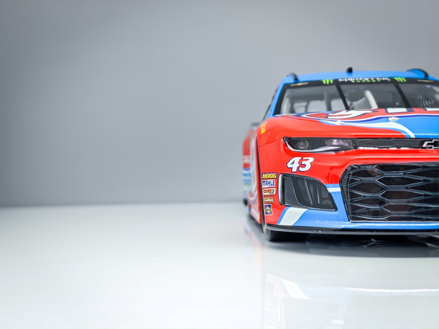 Illustration for article titled BUBBA WALLACE` 2018 CAMARO